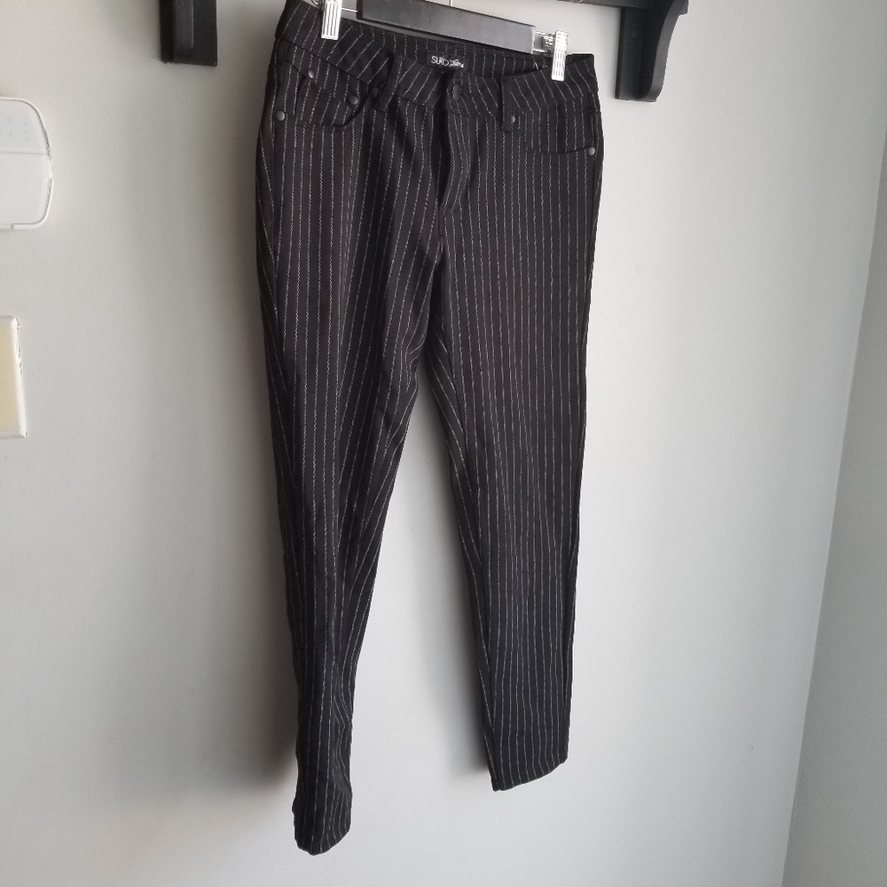 👖SUKO STRIPED CROPPED DRESS PANTS